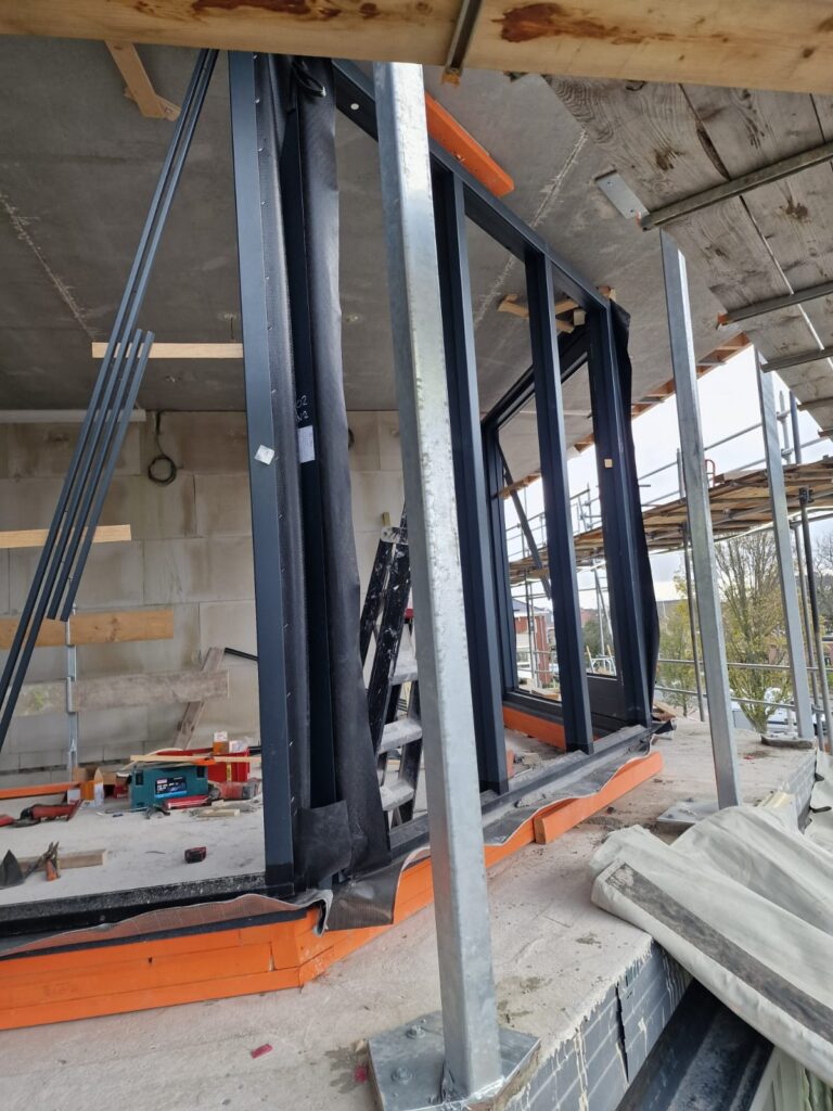 WhatsApp Image 2024-11-25 at 10.01.40